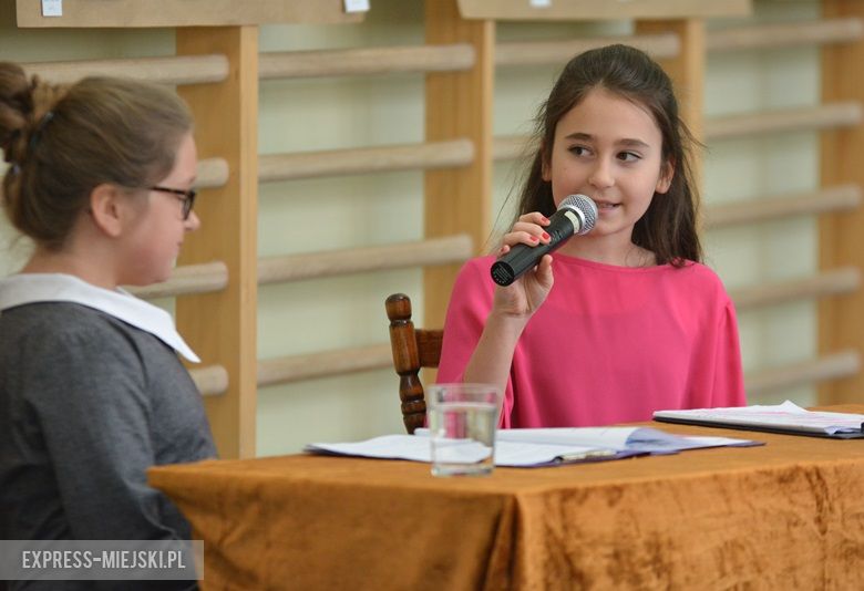 Akademia przygotowana przez uczniów z okazji dnia patrona