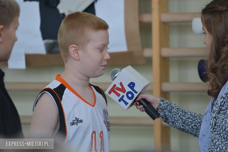 Akademia przygotowana przez uczniów z okazji dnia patrona