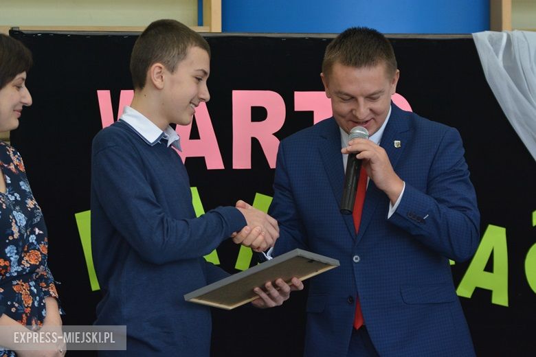 Akademia przygotowana przez uczniów z okazji dnia patrona