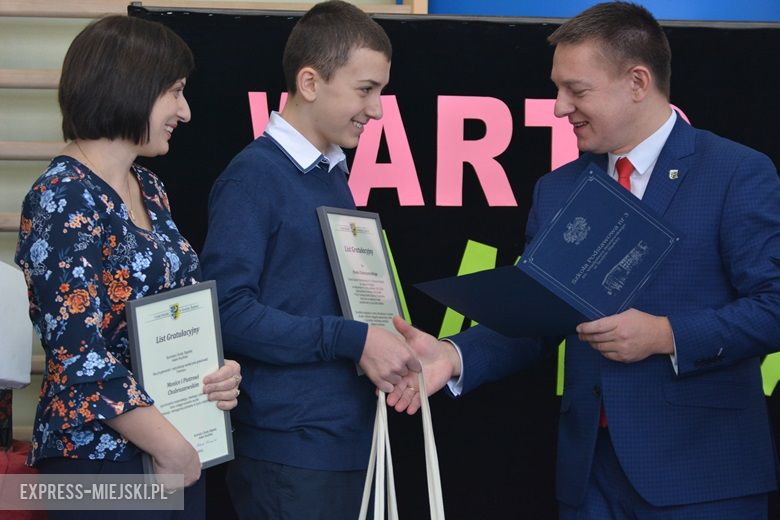 Akademia przygotowana przez uczniów z okazji dnia patrona