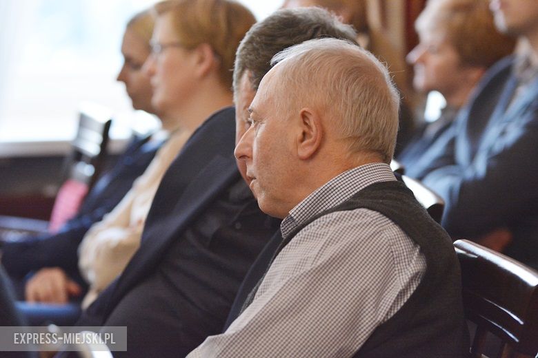 O smogu na sesji Rady Miejskiej w Środzie Śląskiej