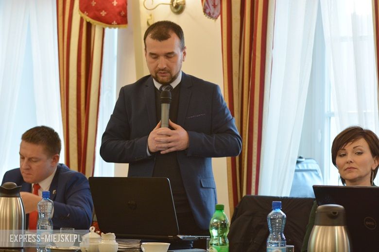 O smogu na sesji Rady Miejskiej w Środzie Śląskiej