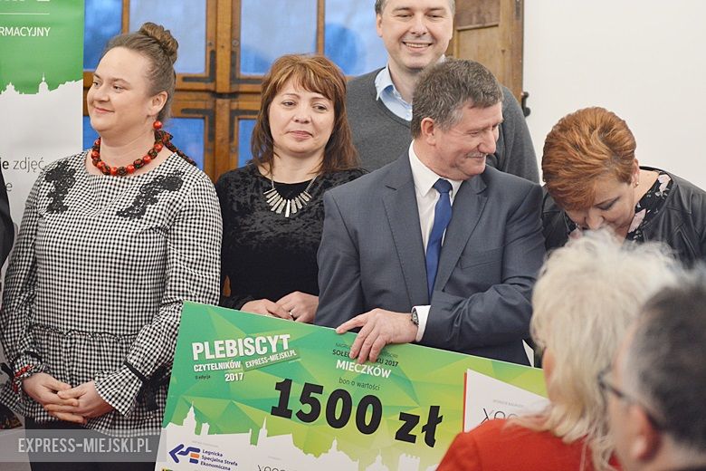 Gala podsumowująca plebiscyt w Zamku na Wodzie w Wojnowicach