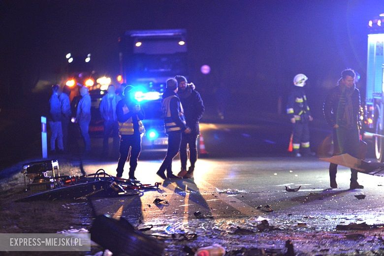 Na DK 94 zginęły trzy osoby w wypadku samochodowym