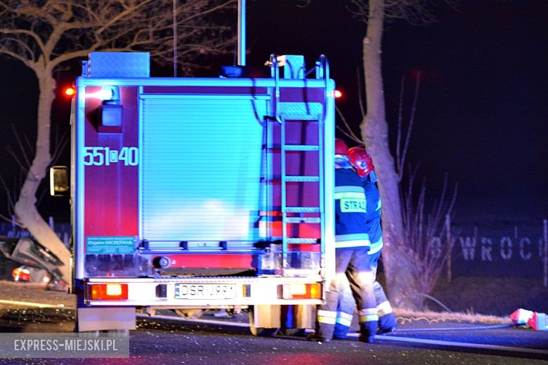 Na DK 94 zginęły trzy osoby w wypadku samochodowym