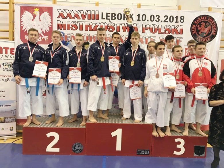 Średzcy karatecy zdobyli ponad 20 medali na weekendowym turnieju