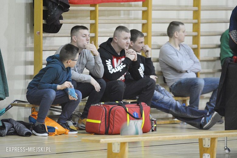 LZS Fiuka Średzianin vs ULKS Ogień Żmigród