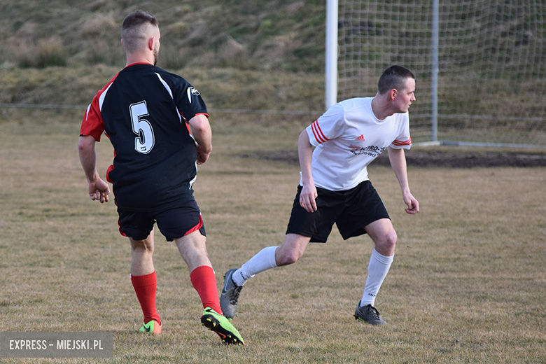 Pogoń Miękinia – Zieloni Rakoszyce 5:3