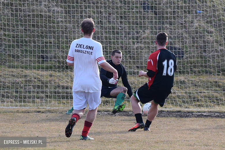 Pogoń Miękinia – Zieloni Rakoszyce 5:3