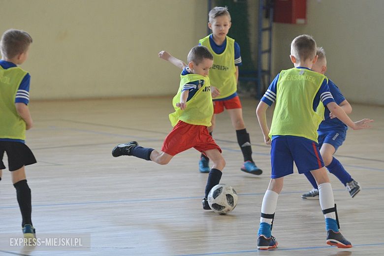 Turniej piłkarski dla młodych sportowców