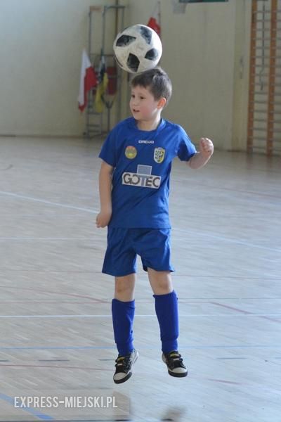 Turniej piłkarski dla młodych sportowców