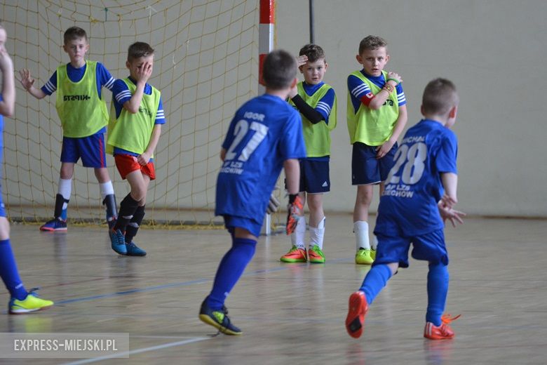 Turniej piłkarski dla młodych sportowców