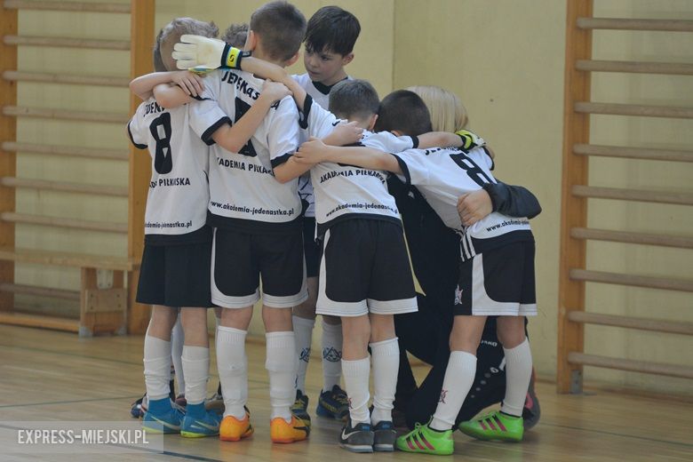 Turniej piłkarski dla młodych sportowców