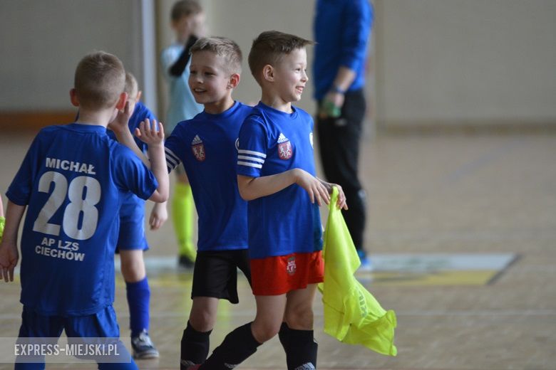 Turniej piłkarski dla młodych sportowców