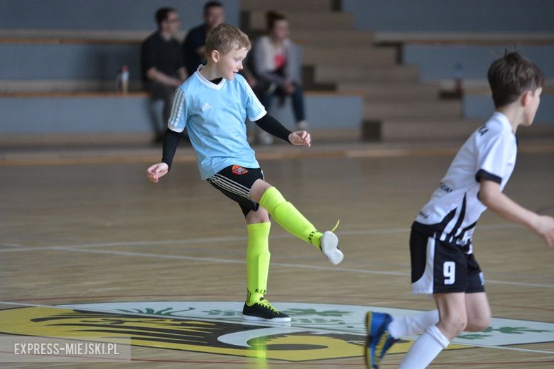 Turniej piłkarski dla młodych sportowców