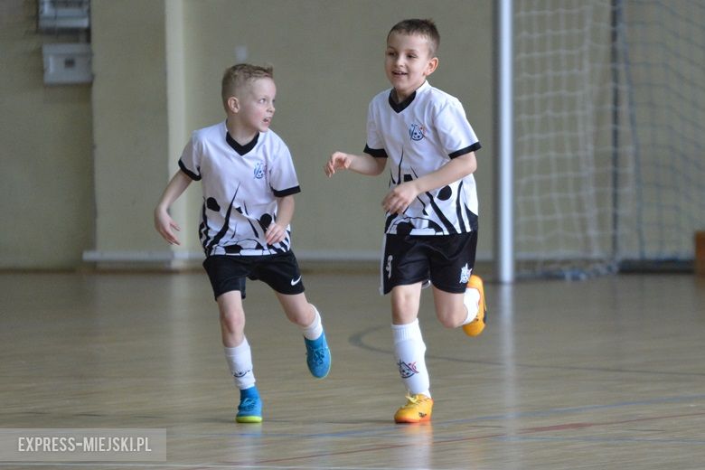 Turniej piłkarski dla młodych sportowców