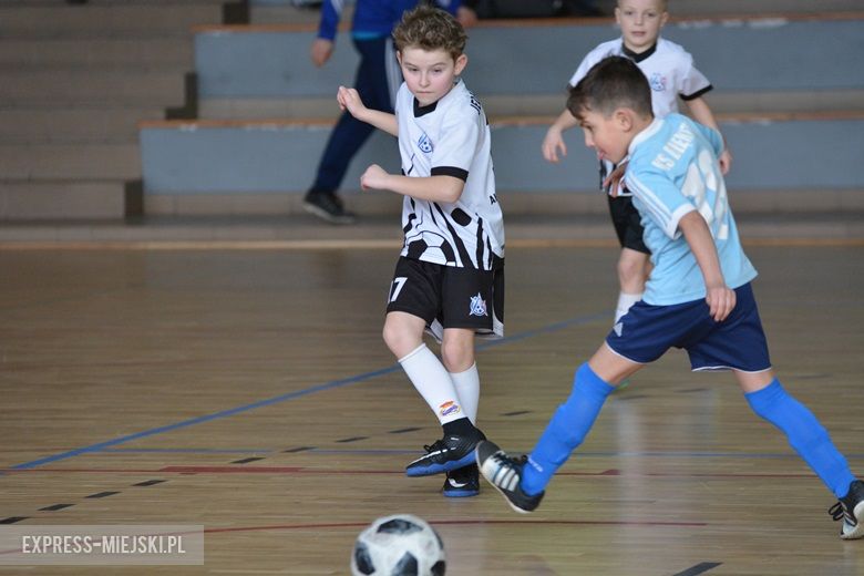 Turniej piłkarski dla młodych sportowców