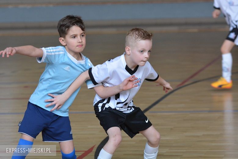 Turniej piłkarski dla młodych sportowców