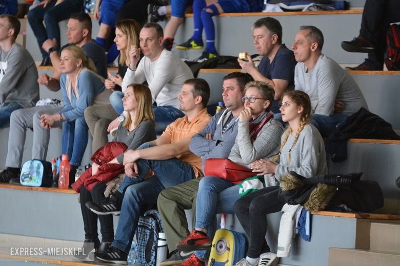 Turniej piłkarski dla młodych sportowców