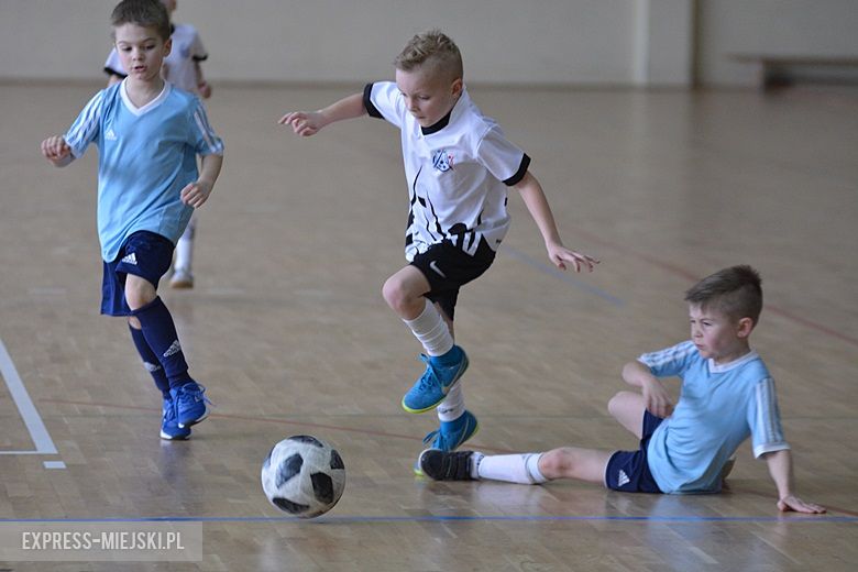Turniej piłkarski dla młodych sportowców