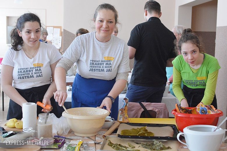 Uczestnicy konkursu musieli ugotować żurek