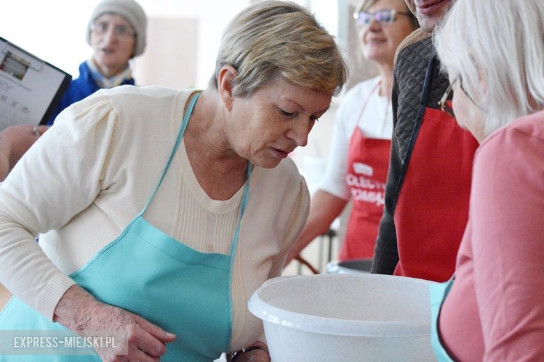 Uczestnicy konkursu musieli ugotować żurek