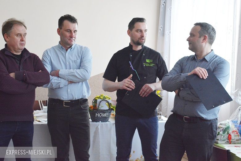 Uczestnicy konkursu musieli ugotować żurek