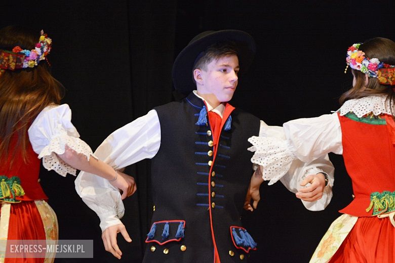 Pierwszy Dzień Wiosny w Domu Kultury w Środzie Śląskiej