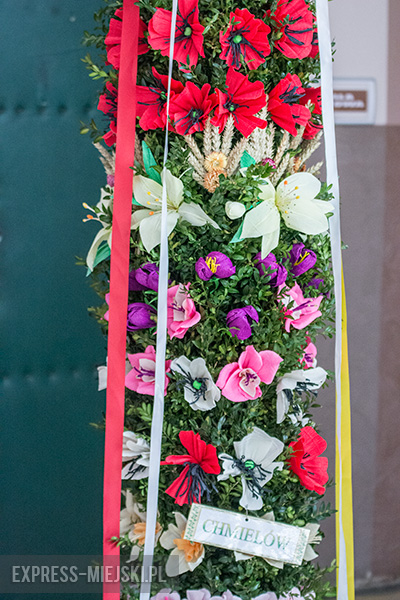 Kolorowo i świątecznie w ośrodku kultury w Kostomłotach