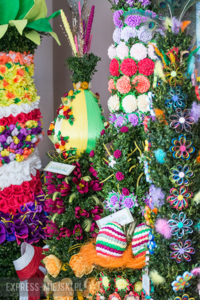 Kolorowo i świątecznie w ośrodku kultury w Kostomłotach