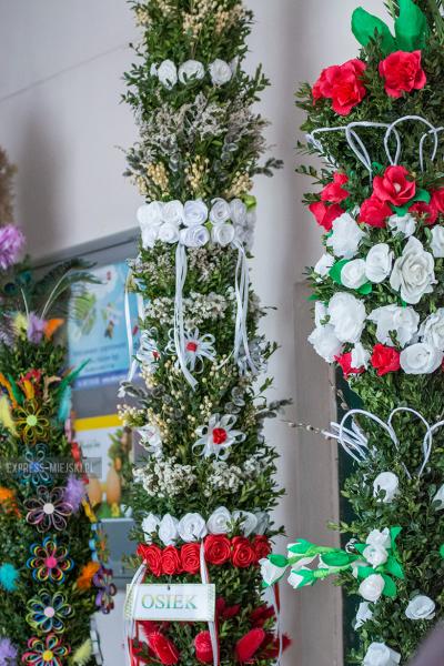 Kolorowo i świątecznie w ośrodku kultury w Kostomłotach