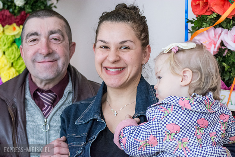 Kolorowo i świątecznie w ośrodku kultury w Kostomłotach