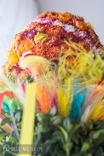 Kolorowo i świątecznie w ośrodku kultury w Kostomłotach