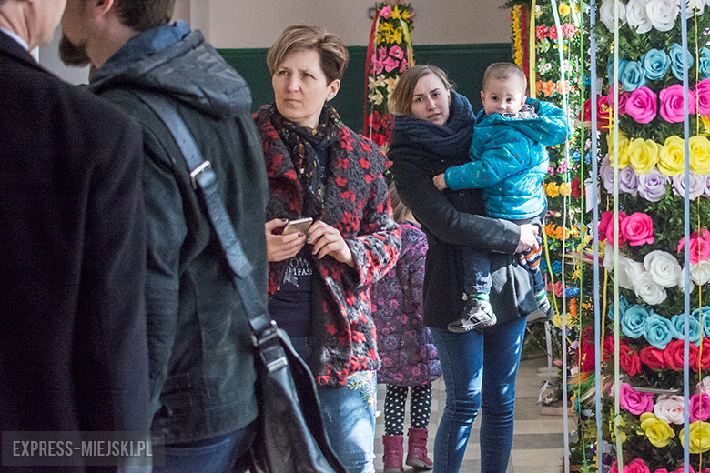 Kolorowo i świątecznie w ośrodku kultury w Kostomłotach