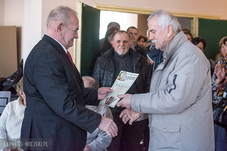 Kolorowo i świątecznie w ośrodku kultury w Kostomłotach