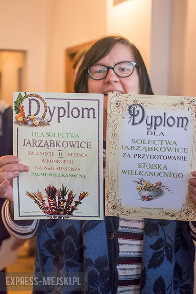 Kolorowo i świątecznie w ośrodku kultury w Kostomłotach