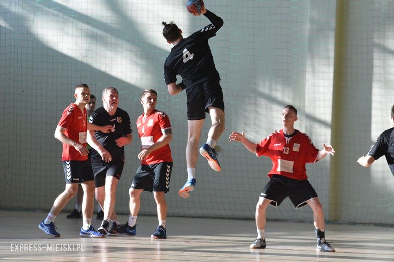 Sobotni mecz KS Środa Śląska z MKS Piast Lwówek Śląski