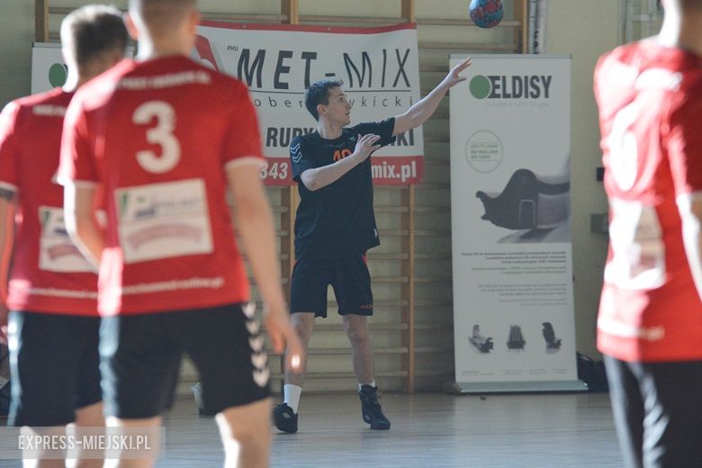 Sobotni mecz KS Środa Śląska z MKS Piast Lwówek Śląski