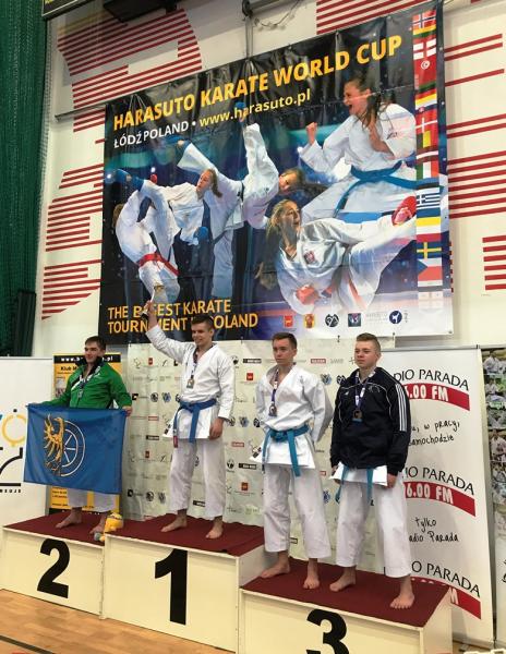 Młodzi karatecy wzięli udział w międzynarodowym turnieju w Łodzi