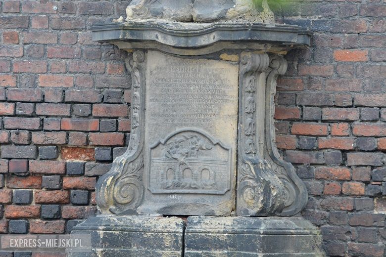 Figura św. Jana Nepomucena w Środzie Śląskiej