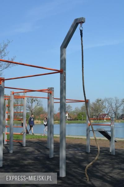 Park kalisteniczny na średzkich Kajakach