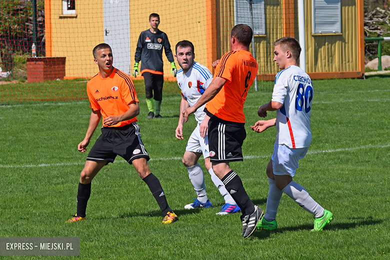 Pagel Komorniki - LKS Ciechów 4:4