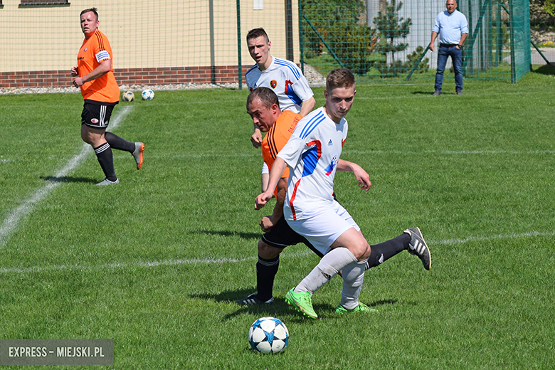Pagel Komorniki - LKS Ciechów 4:4