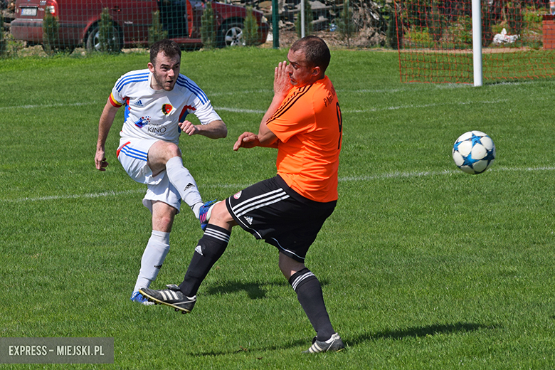 Pagel Komorniki - LKS Ciechów 4:4