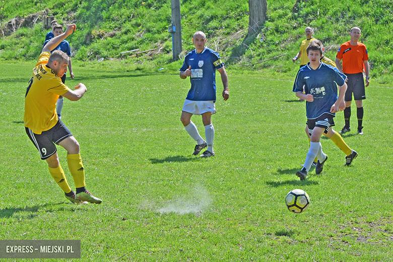 KS Rusko - Błyskawica Lenartowice 1:1