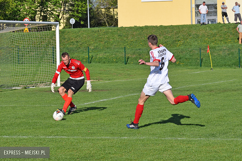 Pogoń Miękinia - Sokół Smolec 2:0 