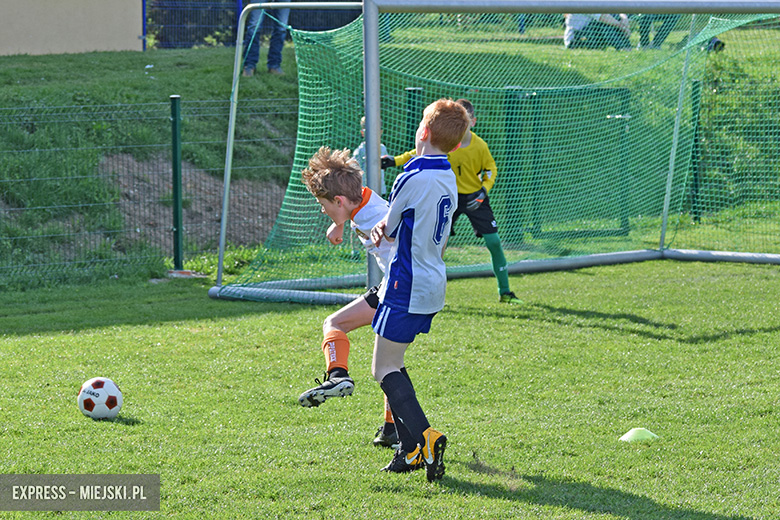 Ponad stu młodych zawodników rywalizowało w turnieju Schumacher Packaging Cup w Miękini