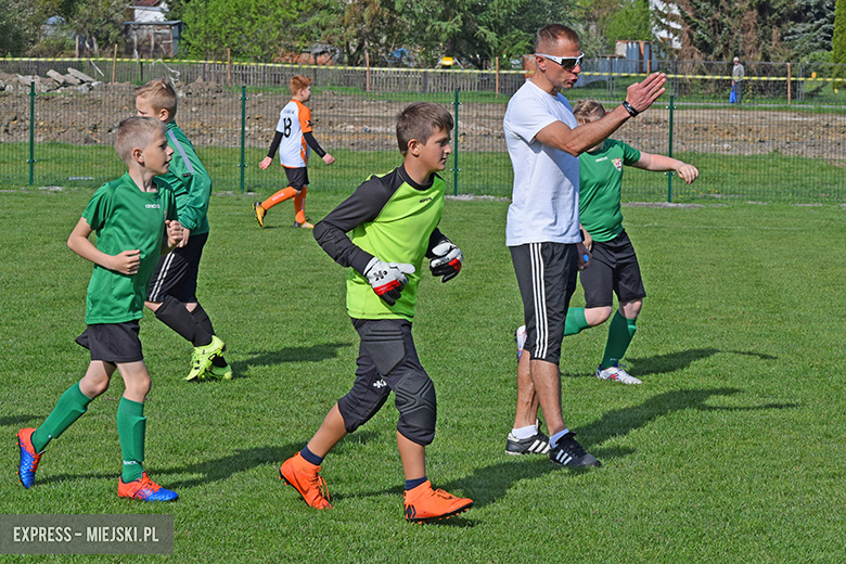 Ponad stu młodych zawodników rywalizowało w turnieju Schumacher Packaging Cup w Miękini