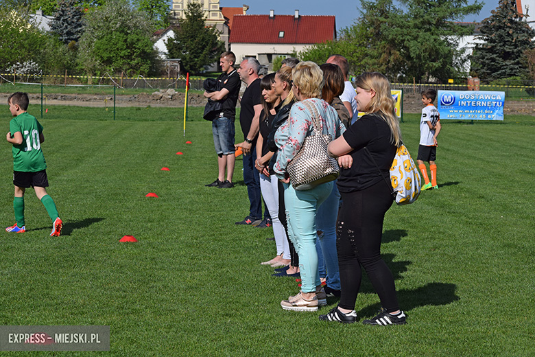 Ponad stu młodych zawodników rywalizowało w turnieju Schumacher Packaging Cup w Miękini