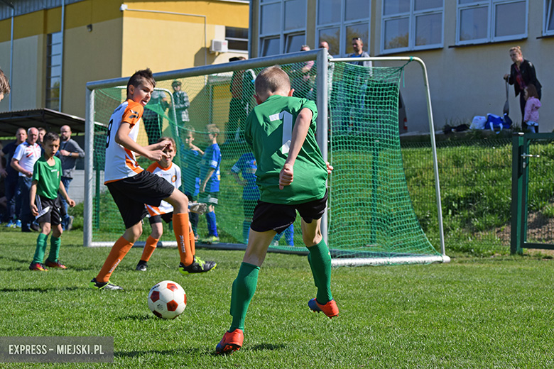 Ponad stu młodych zawodników rywalizowało w turnieju Schumacher Packaging Cup w Miękini